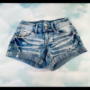 Almost Famous Distressed Embroidered Denim Shorts Size 13 EUC